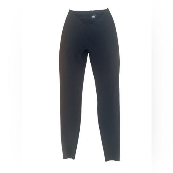 Skims Dipped front Medium black leggings Onyx - Picture 1 of 4